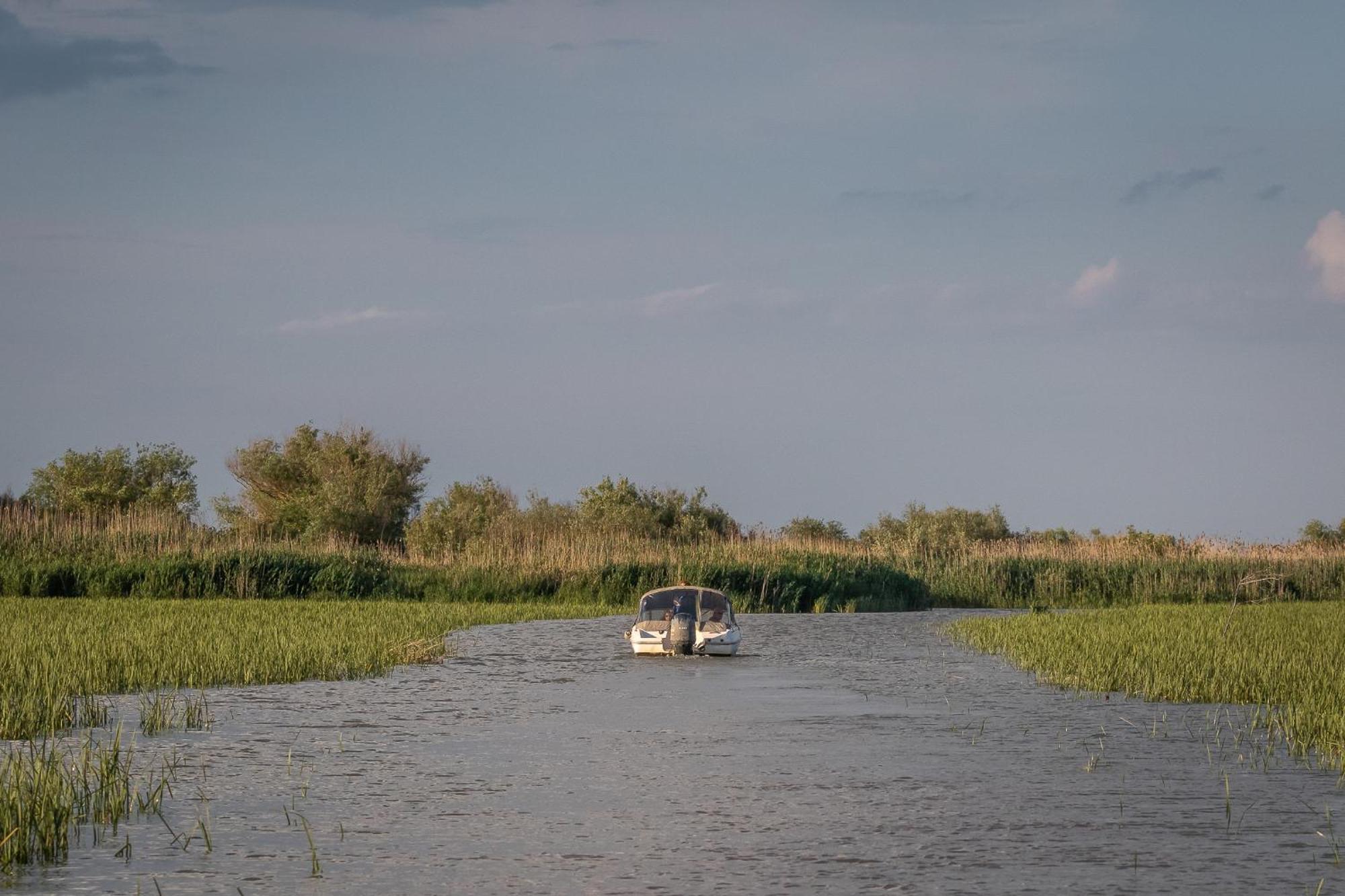 Dolphin Camping Sfântu Gheorghe Exteriér fotografie