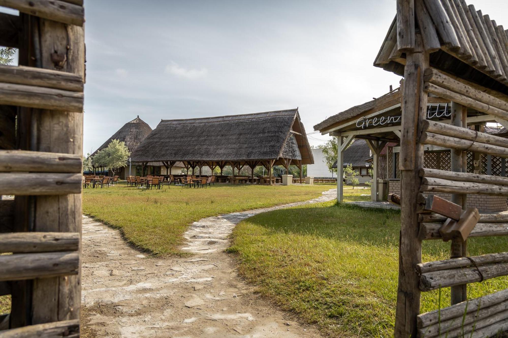 Dolphin Camping Sfântu Gheorghe Exteriér fotografie