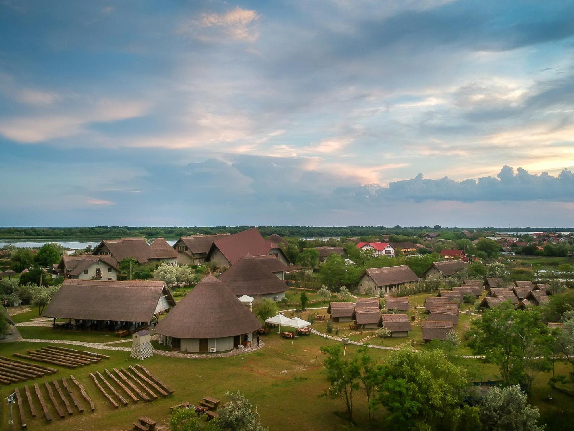 Dolphin Camping Sfântu Gheorghe Exteriér fotografie