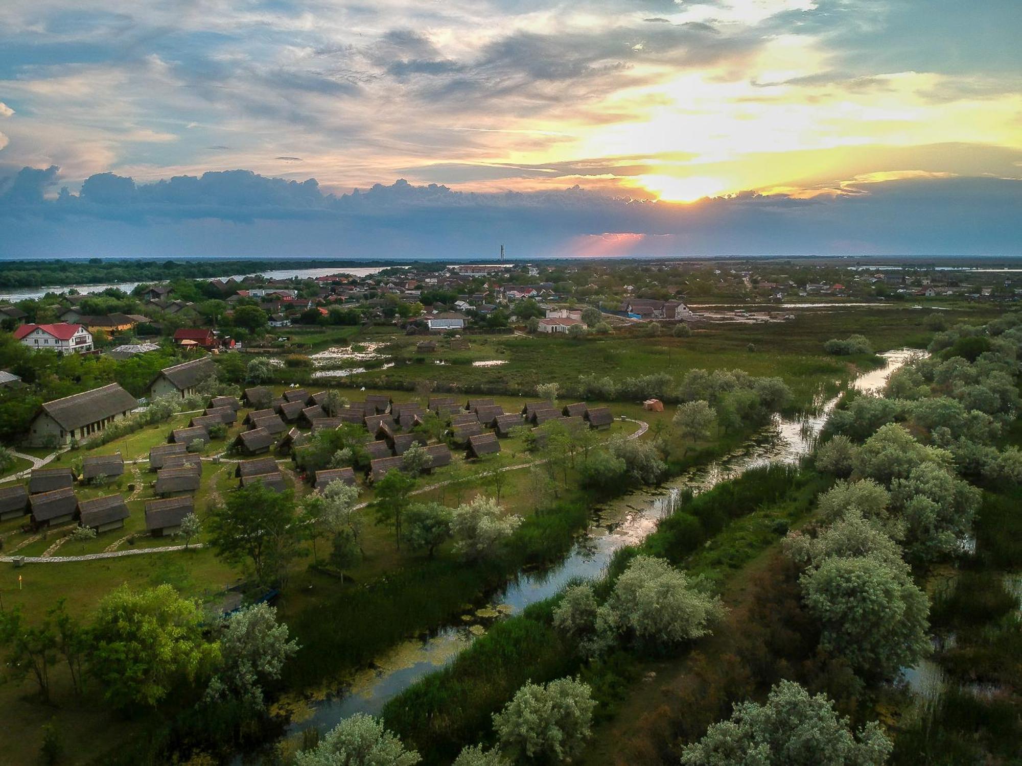 Dolphin Camping Sfântu Gheorghe Exteriér fotografie
