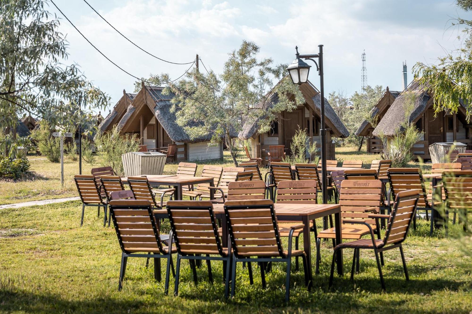 Dolphin Camping Sfântu Gheorghe Exteriér fotografie